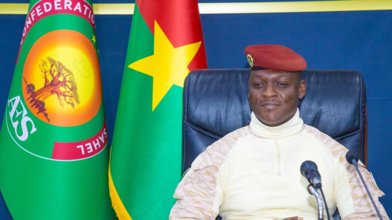 Burkina Faso : Leadership audacieux et vision claire, l’exemple panafricain du Capitaine Ibrahim Traoré