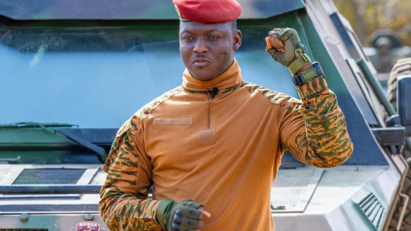 Burkina Faso : Capitaine Ibrahim Traoré et la doctrine de la reconquête assumée