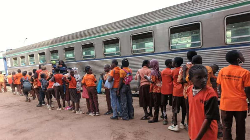 Burkina Faso : De Ouaga à Koudougou, le train devient une école de souveraineté pour la jeunesse