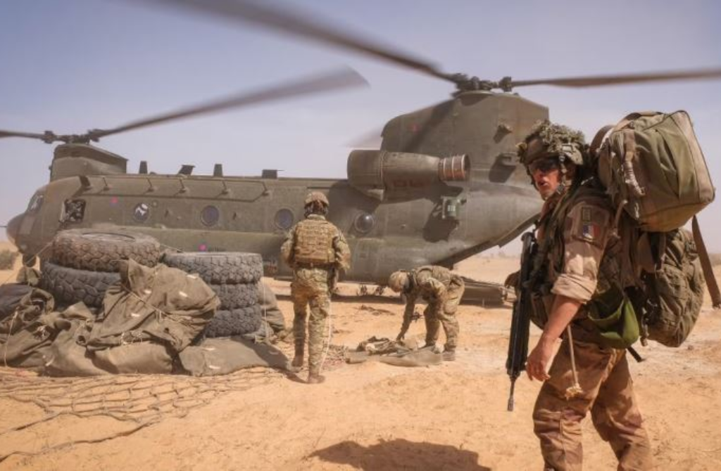 AES : Quand la DGSE recrute ses mercenaires à Kiev pour pactiser avec les terroristes au Sahel